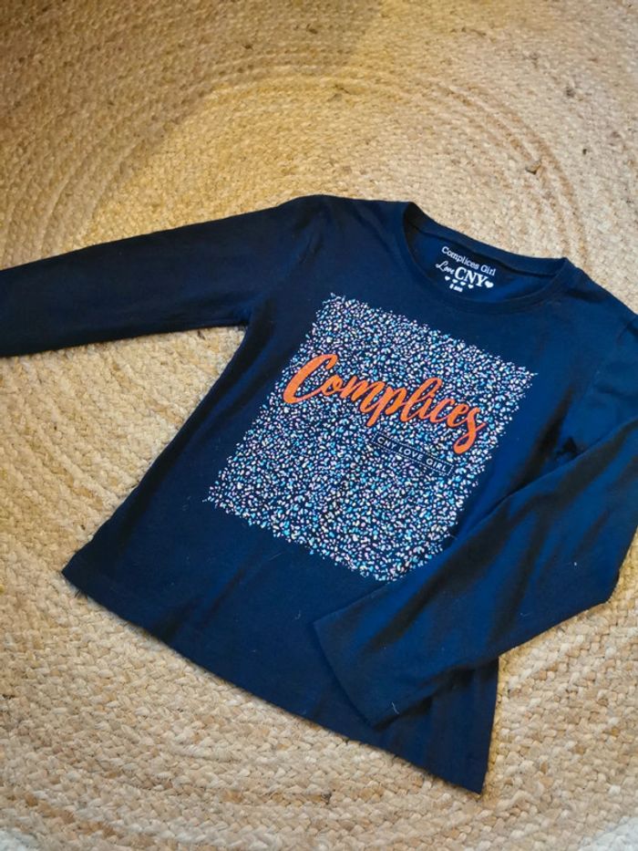 T shirt long complice 7 ans cny super etat bleu marine confettis - photo numéro 4