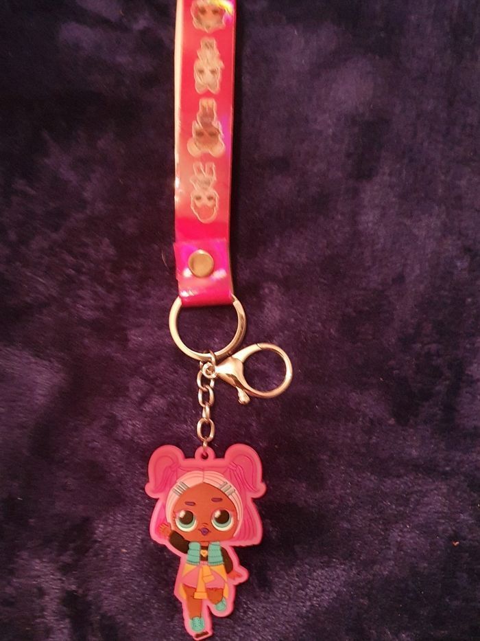Porte clé lol surprise