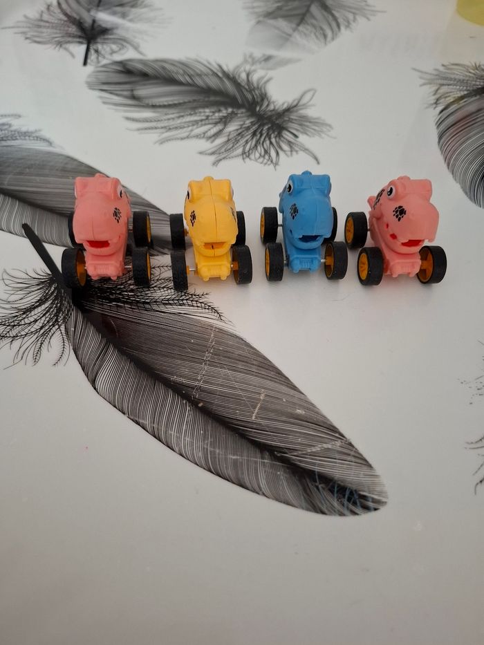 Voitures dinosaures