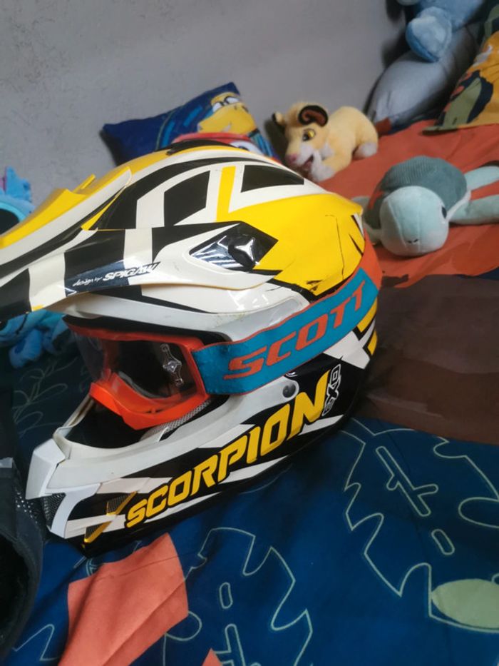 Casque scorpion et lunette + protège dos - photo numéro 6