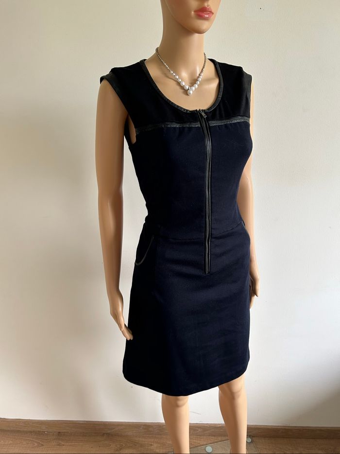 Robe bleue marine sans manches Zapa taille 36 bon état - photo numéro 2