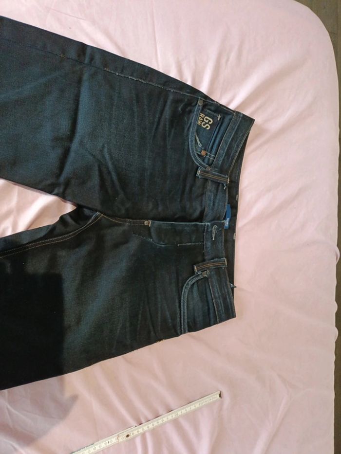 Jean G-Star taille 30/34 neuf - photo numéro 2