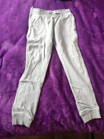 Jogging C&A 9 ans gris