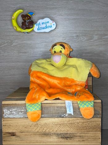 DY431 doudou tigrou tigre 🐯 Disney