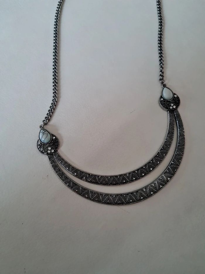 Collier argenté - photo numéro 2