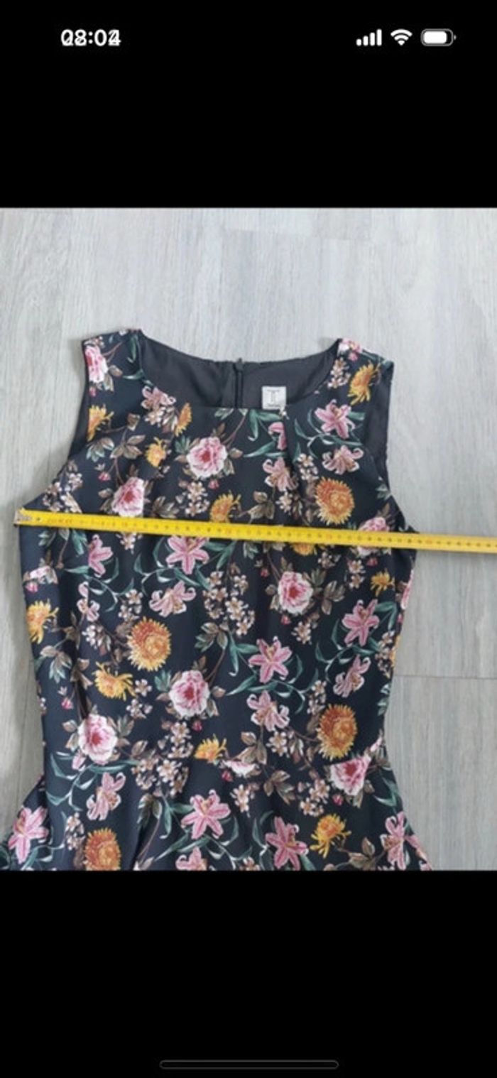 Robe Tristan taille 1 - photo numéro 6
