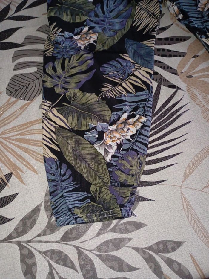 Pantalon fin et des filles motifs fleurs et fougères Shein 8 ans - photo numéro 2