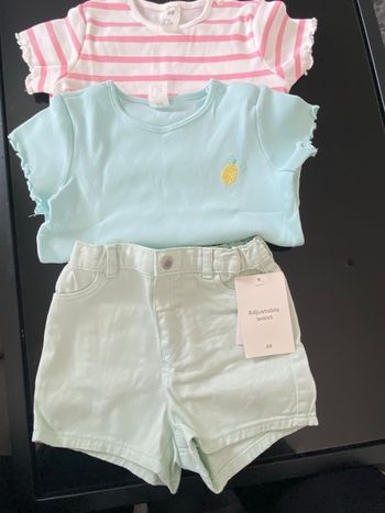 Lot short et t-shirt bébé fille 18 m hm neuf avec étiquette 