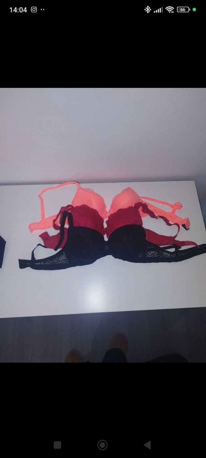 Lot de soutien gorge femme - photo numéro 2