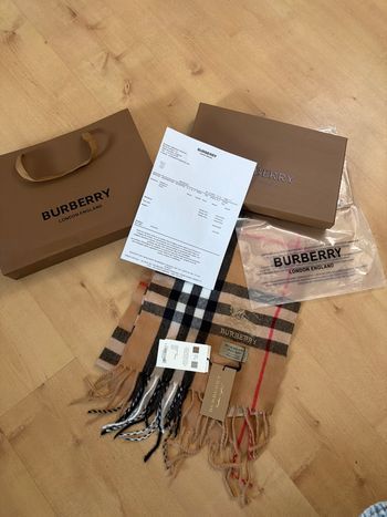Écharpe burberry marron