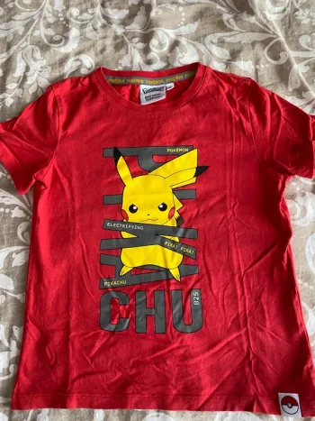Tee-shirt Pokemon Pikachu 8 ans