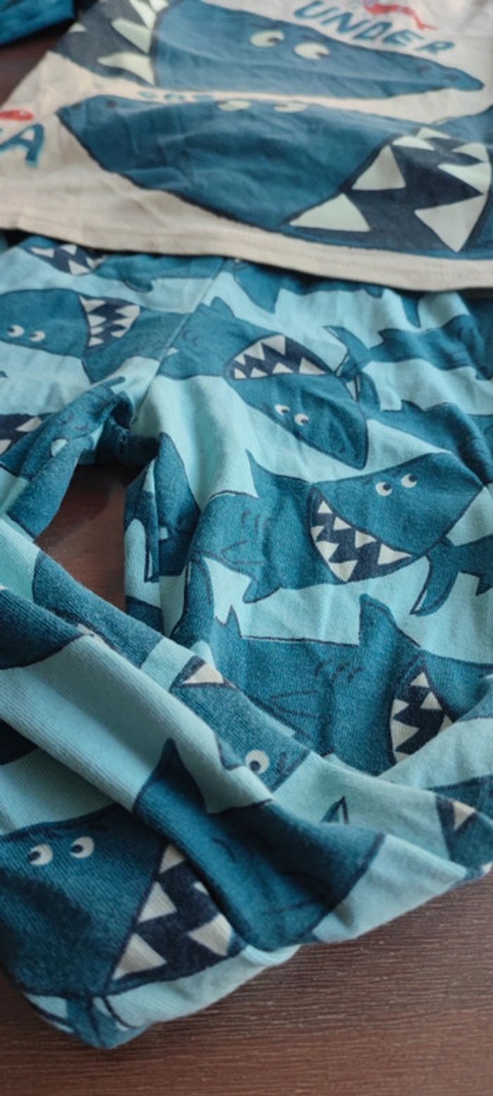 Joli pyjama 2 pièces mi-saison T6ans - photo numéro 2