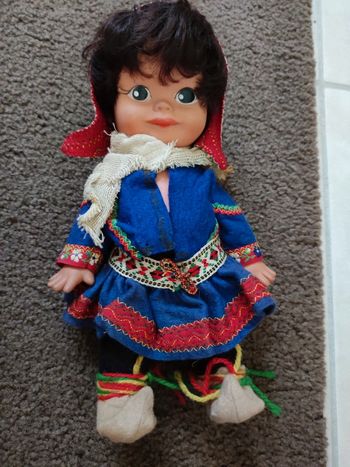 poupée saami sami