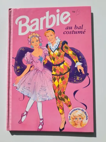 Livre Barbie au Bal Costumé