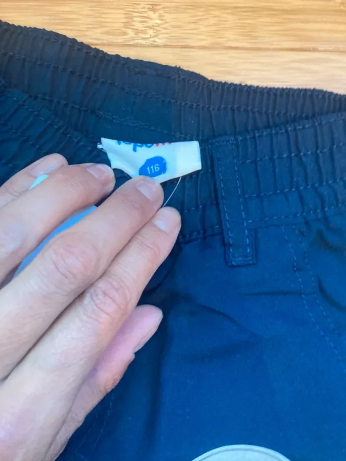 5 ans - pantalon matière chaude - couleur bleu marine - neuf avec étiquette - photo numéro 3