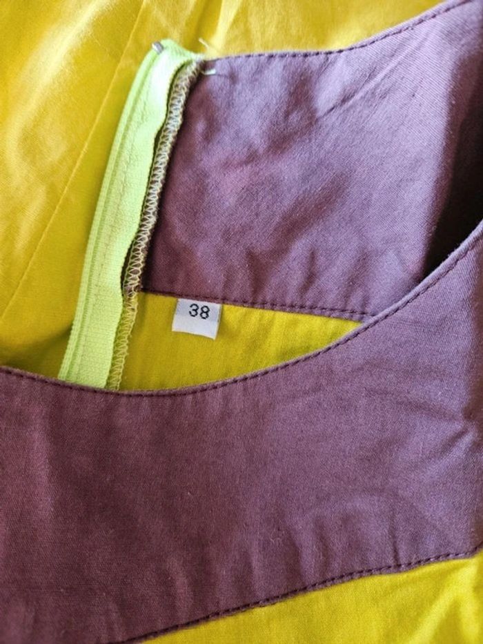 Robe sans manche verte flash et multicolore taille 38 - photo numéro 10