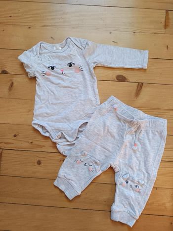 Lot bodies + pantalon