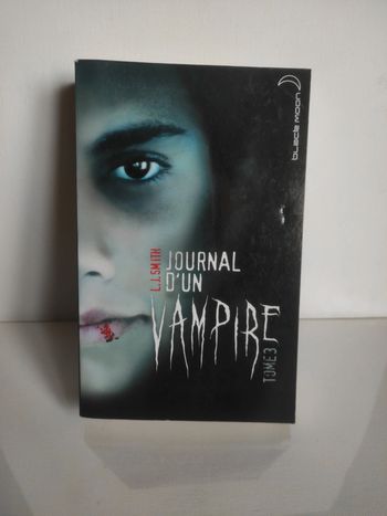 Livre journal d'un vampire tome 3 vampire diary