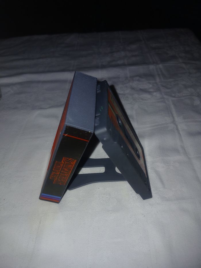 Mix tape gadget  stranger things - photo numéro 3