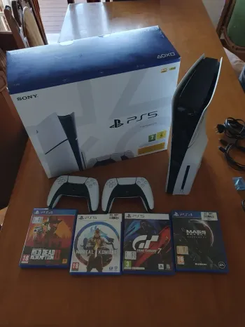 PlayStation 5 blanche de 1 To,