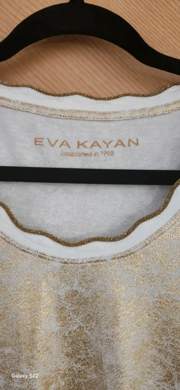Tee shirt femme Eva Kayan doré - photo numéro 2