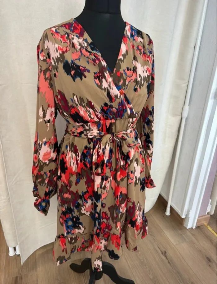 Robe femme robe fluide femme robe kaki femme robe été femme robe automne femme taille 42 taille 44