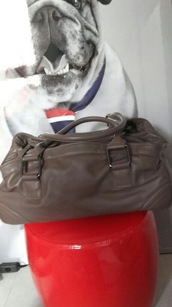 Sac a mains neuf en simili cuir