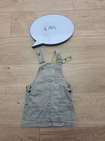 Robe 👗 4ans