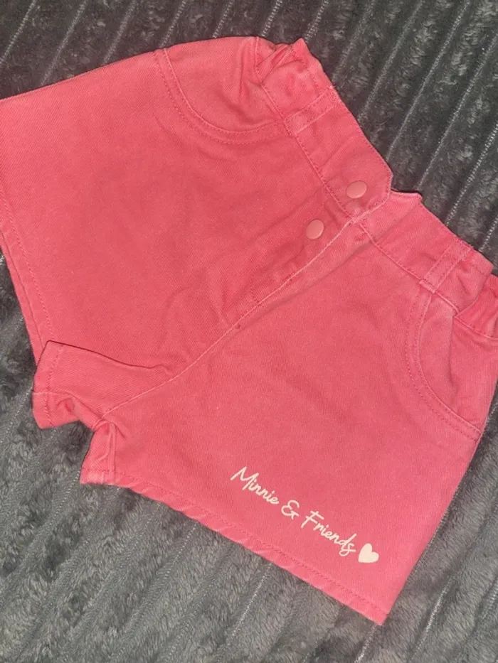 Short en jeans rose - photo numéro 2