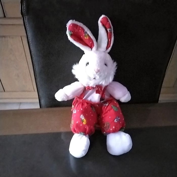 Peluche lapin de Noël sans marque