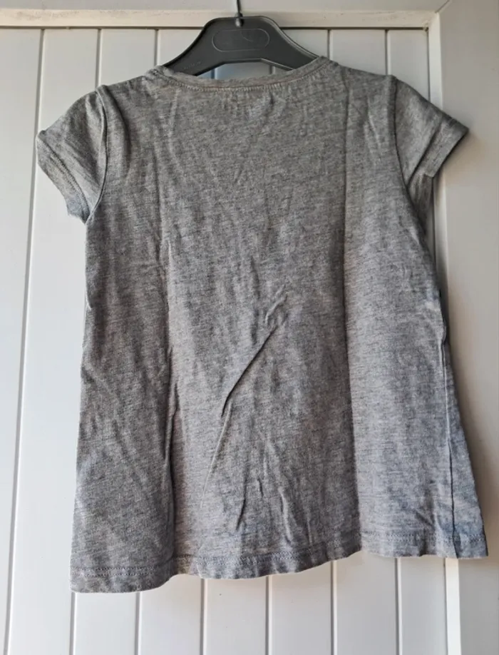 Tee shirt fille 5ans - photo numéro 2