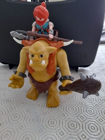 PLAYMOBIL Knights - Troll géant et soldat nain