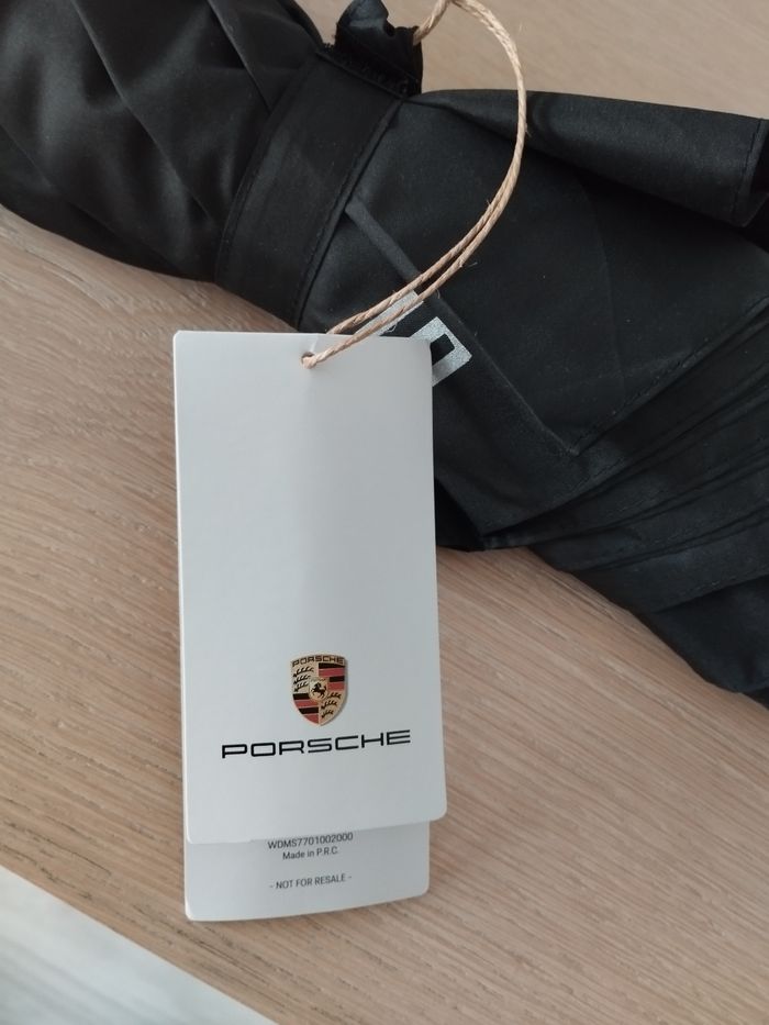 Grand parapluie Porsche - photo numéro 3