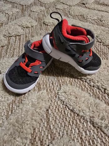 Basket Nike pointure 19.5