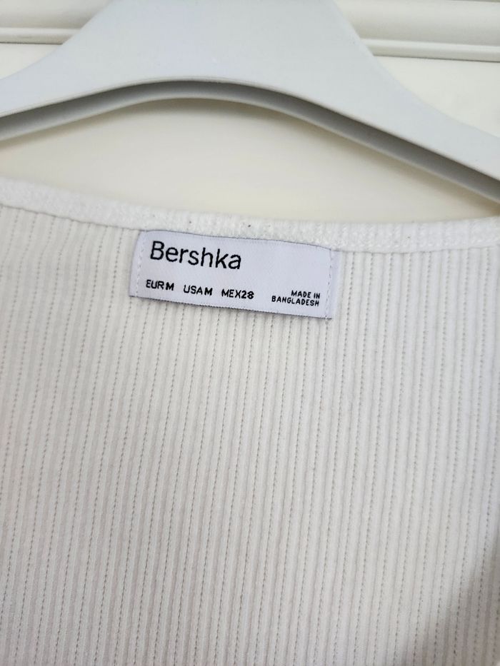 Top court manches longues Bershka taille M blanc - photo numéro 4