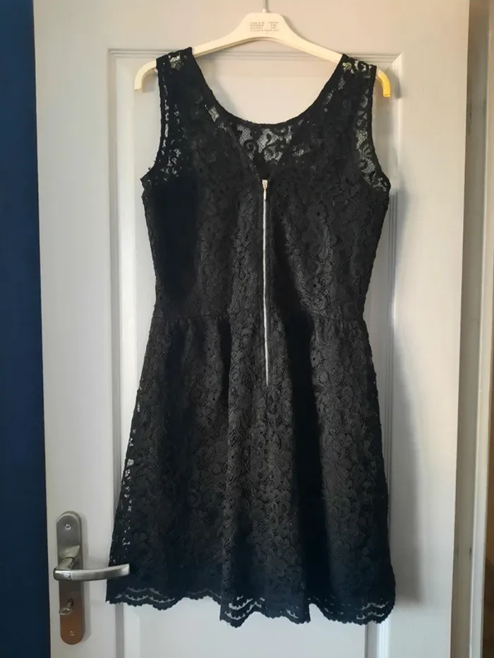 Robe mi-longue - photo numéro 2