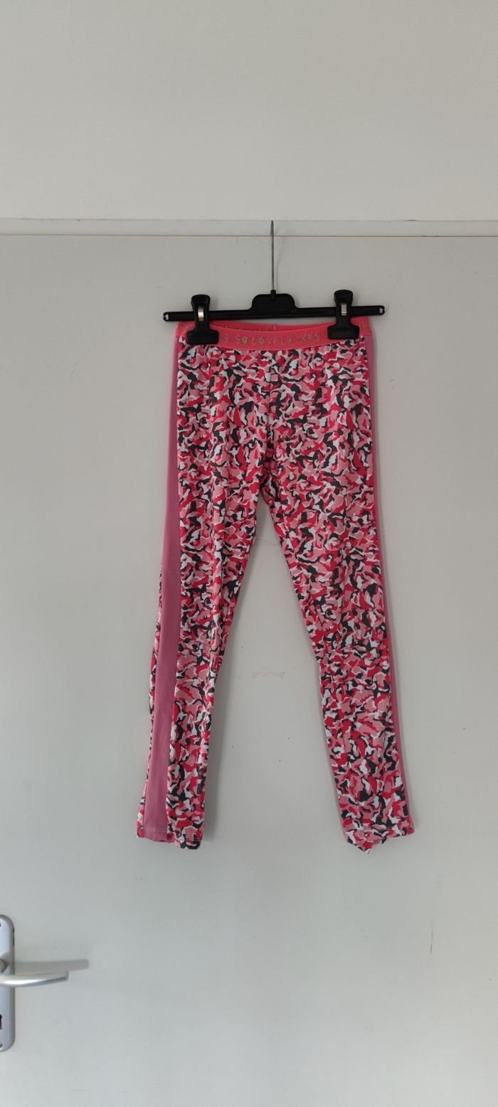 Legging marque Ikks taille 6 ans couleur rose fille, très bon état