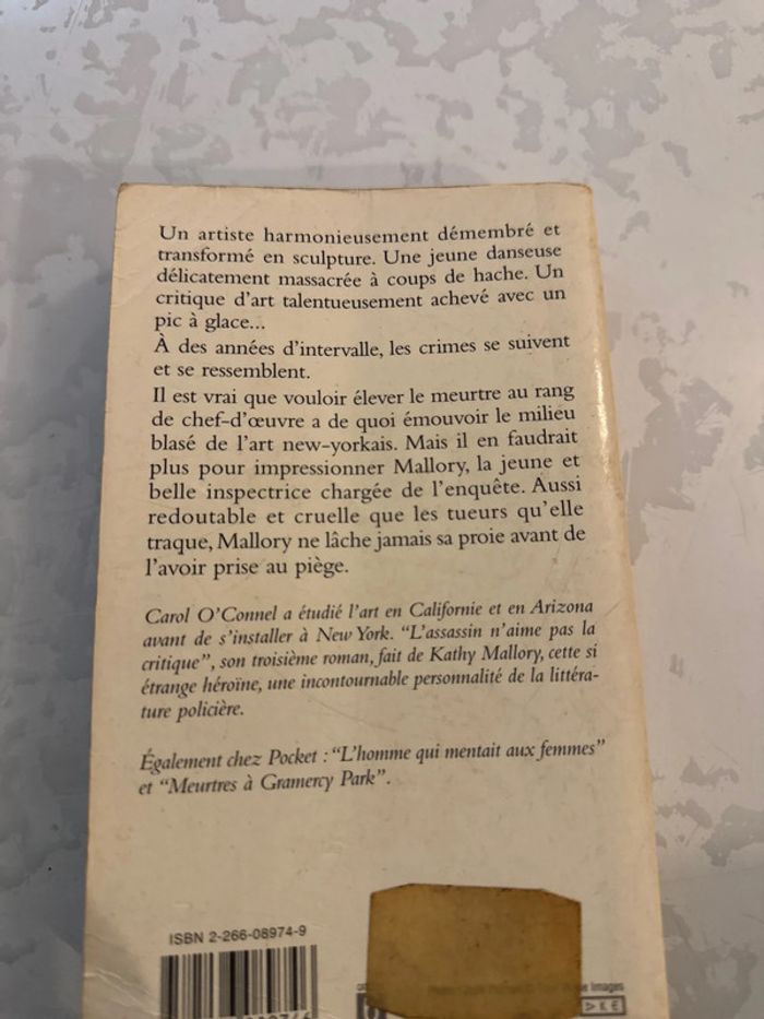 Livre l’assassin n’aime pas la critique - Carol O ‘ Connell - photo numéro 6