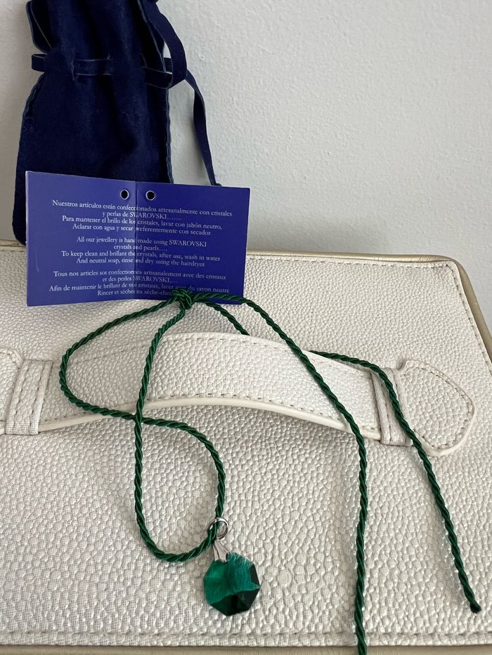 Collier Swarovski en cristal vert  Authentique avec certificat et pochette - photo numéro 3