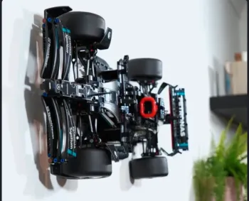 Support mural lego mercedes F1