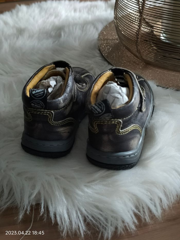 Chaussures buggy MARTIN pointure 21 - photo numéro 6