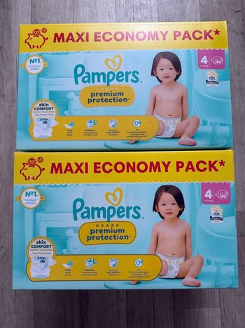 Lot de 2 maxi pack Pampers premium taille 4