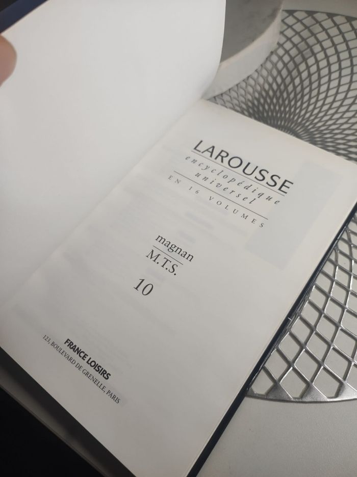 Larousse encyclopédie universel vol10 - photo numéro 3