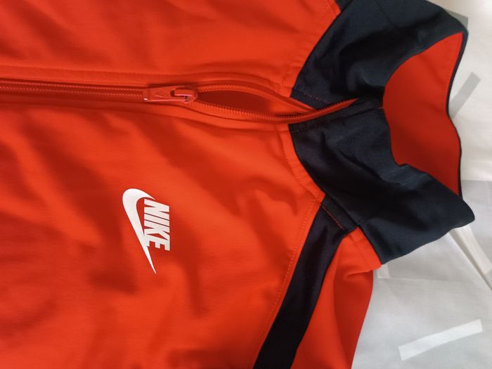 Veste de sport, bien lire la description - photo numéro 2