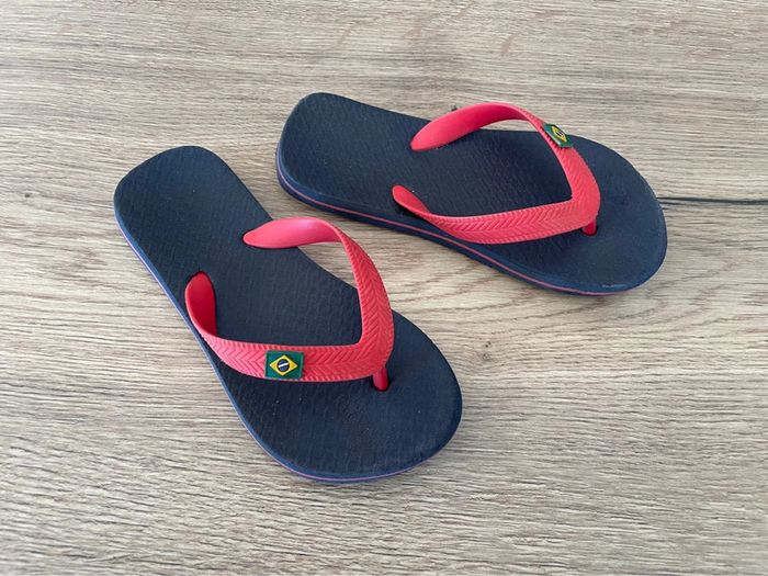 Tongs taille 30/31 - photo numéro 3