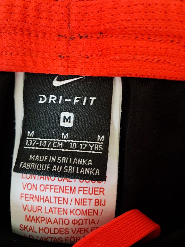 Vends short foot mixte 10-12ans - photo numéro 2