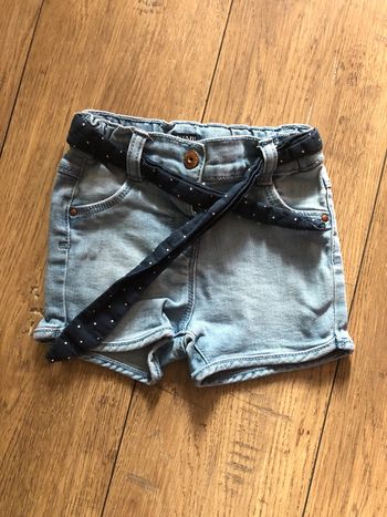 Short en jean 18 mois