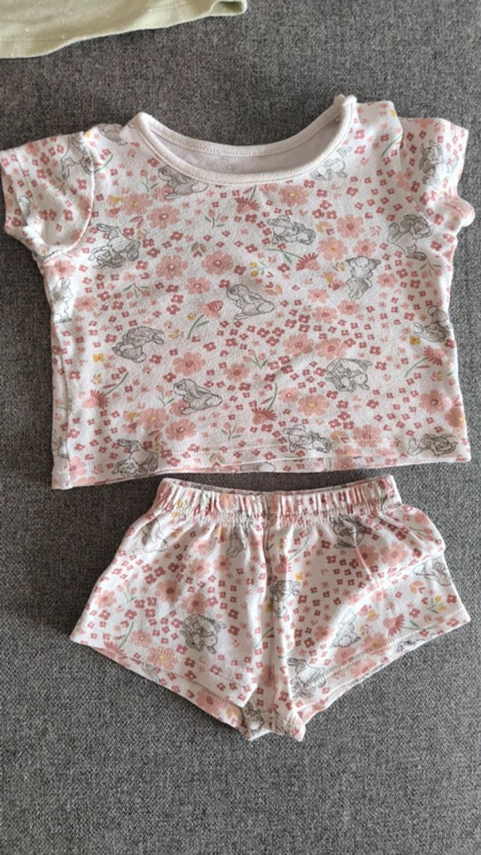 Lot de pyjamas - photo numéro 5