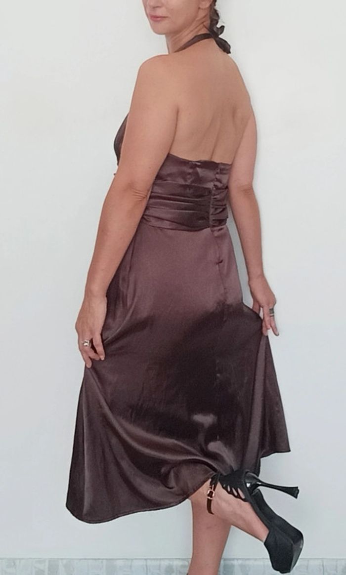 Robe cocktail dos nu en satin taille XL - photo numéro 6