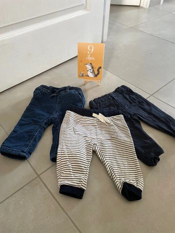 Lot de pantalons